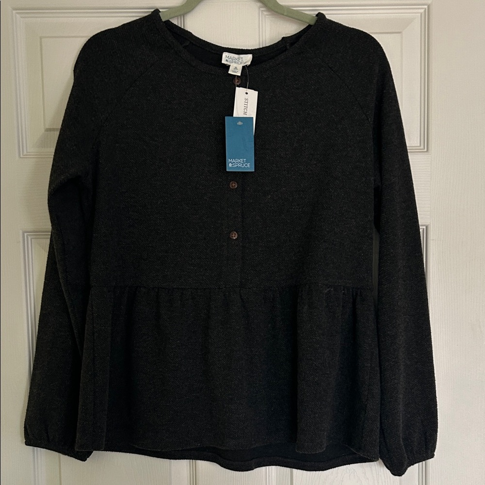 Market & Spruce Charcoal Black Peplum Henley Top
